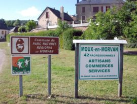 En arrivant à Moux-en-Morvan…